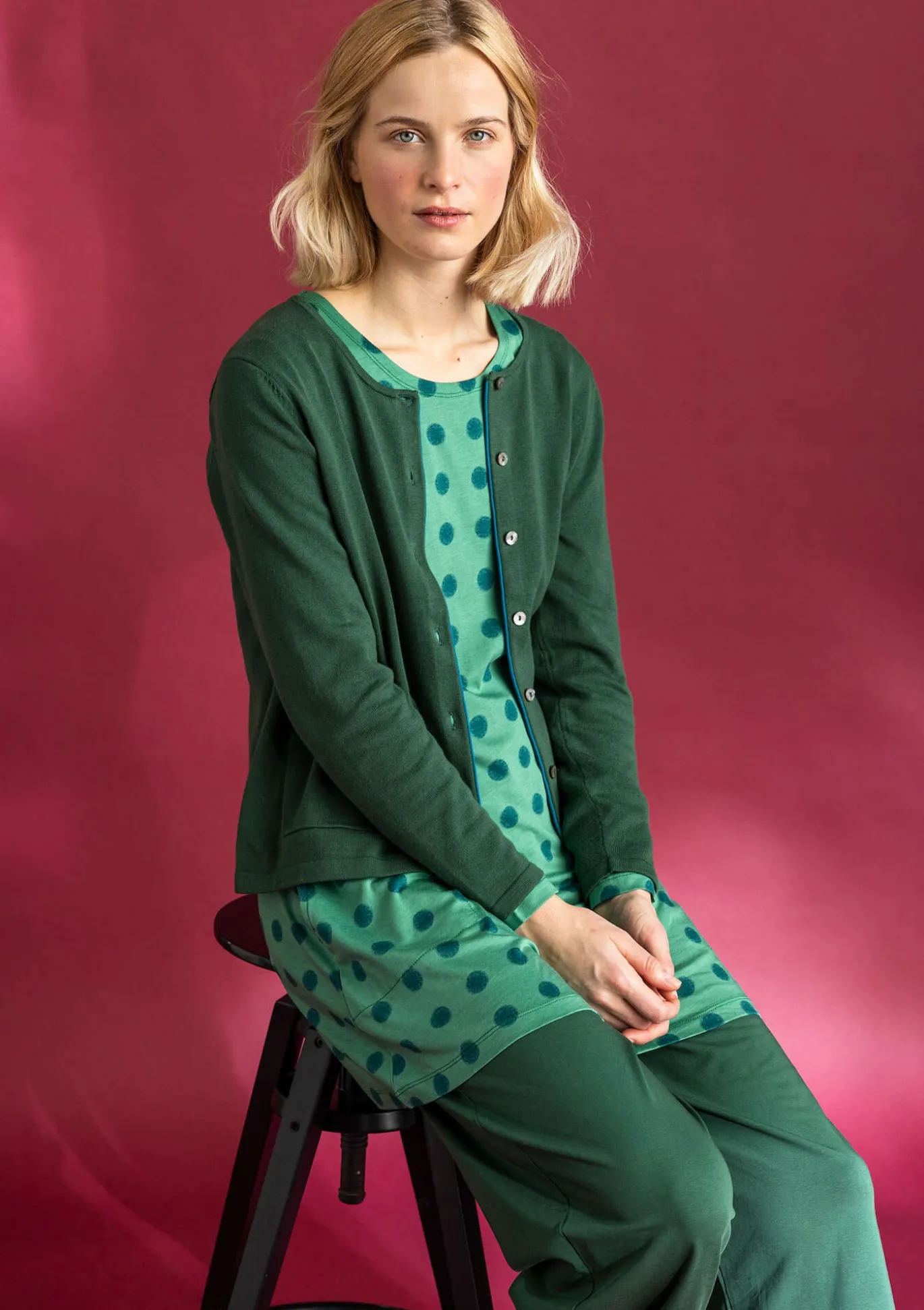 Strickjacke aus Bio-/Recycling-Baumwolle